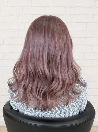 セミロング カラー 齋藤 真理子のヘアスタイル
