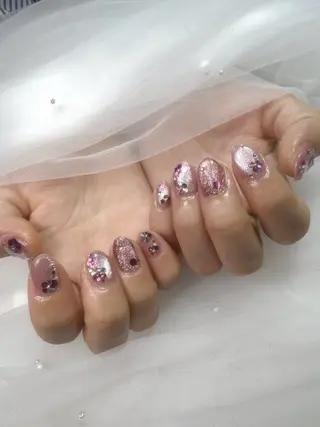 ネイル Queeens nailのネイルデザイン