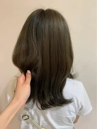 セミロング 🪿透明感/艶カラー ﾜﾀﾅﾍﾞｱｵｲのヘアスタイル