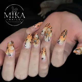 ネイル Mika Nails 心斎橋のネイルデザイン