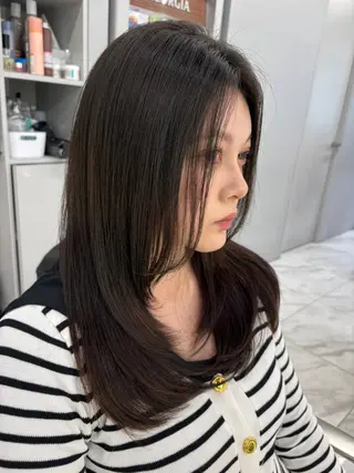 ロング 新宿/レイヤーカット 西澤 ジュンヤのヘアスタイル