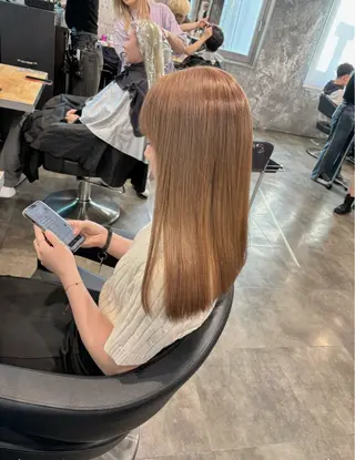 ミディアム カラー ベージュカラー💖 やすひろのヘアスタイル
