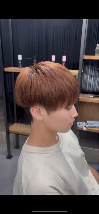 カラー メンズ 松田 透弥のヘアスタイル