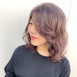 セミロング 高梨 里穂のヘアスタイル