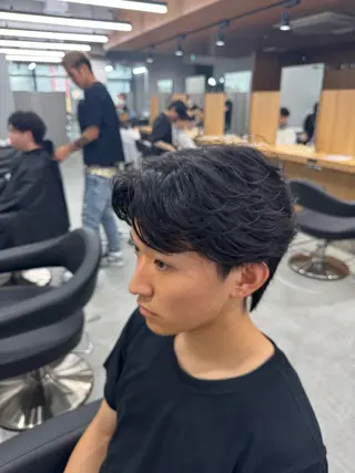 パーマ メンズ ツイスパ/シャドウ MANARUのヘアスタイル