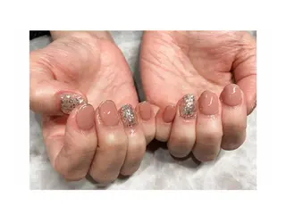 ネイル 長谷川 奈緒美のネイルデザイン