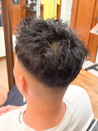 ショート パーマ メンズ 三宮メンズカット ヨシイッキのヘアスタイル