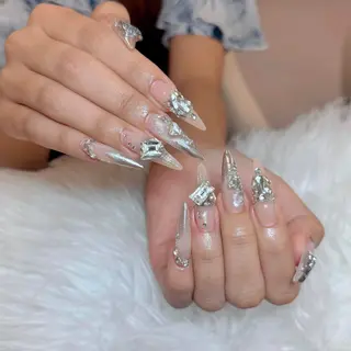 ネイル ANH NAIL ゴテゴテ専門店💎のネイルデザイン