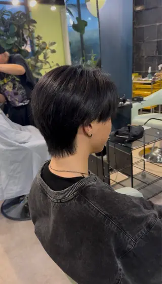 メンズ 上原 麻彩のマツエク・マツパデザイン