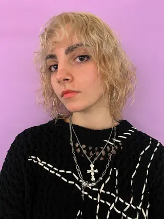 ミディアム カラー ひょこ ☆★☆のヘアスタイル