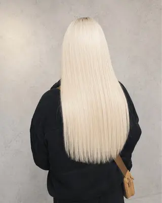 ロング カラー 久木原 ゆりのヘアスタイル