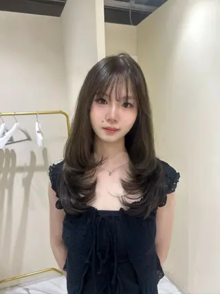 ロング hiyori🎀 トレンドレイヤーのヘアスタイル