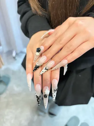 ネイル NANA RIKOのネイルデザイン