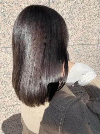 ミディアム 菅原リキヤ くびれレイヤーヘアのヘアスタイル