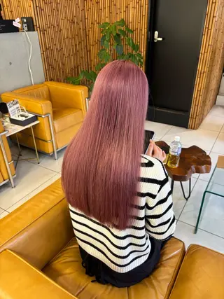 ロング カラー 🫧🎀SARA/ 艶カラー/金山💓のヘアスタイル