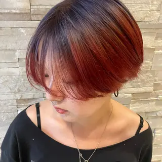 ショート カラー 川端 萌那のヘアスタイル