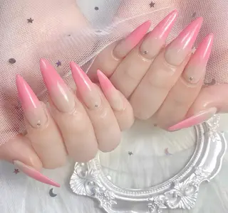 ネイル Rin Hana Nailのネイルデザイン