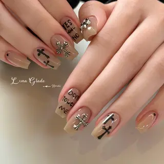ネイル Luna Gladeのネイルデザイン
