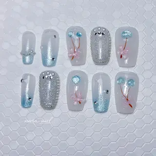 ネイル Yuii 🌟 Noera Nailのネイルデザイン