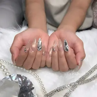 ネイル 𝑆𝐸𝑅𝐴♡ 大人ギャル ワンホンのネイルデザイン