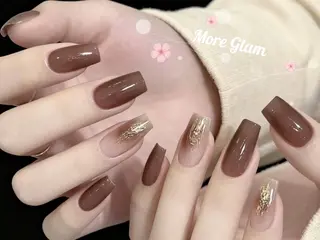 ネイル More Glam 池袋東口店のネイルデザイン