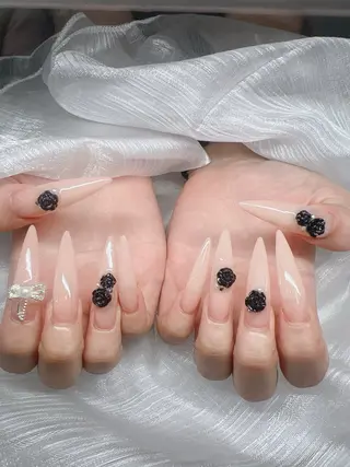 ネイル Lee Nails チップ長さだし専門店のネイルデザイン