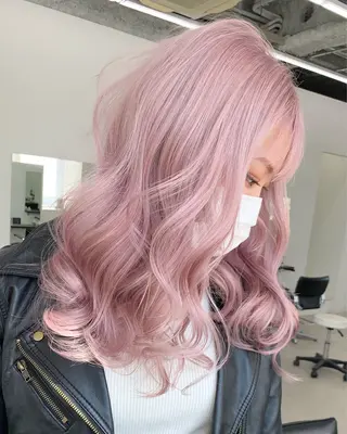 セミロング 佐藤 まいらのヘアスタイル