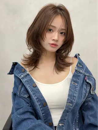 セミロング ✨レイヤー・ブリーチ なしダブル特化✨のヘアスタイル