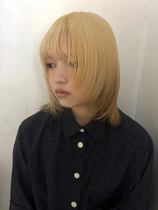 ミディアム ヘルシー×フェミニン 天神naho🧦のヘアスタイル