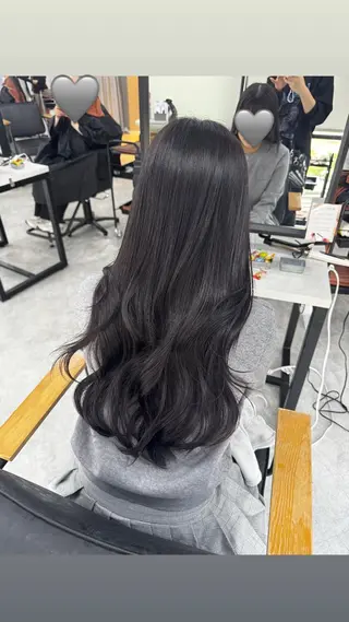 ロング カラー 赤み無し柔らかカラー 【梅田】madokaのヘアスタイル