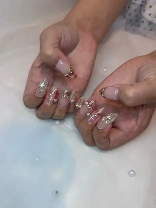 ネイル 濱岡 咲のネイルデザイン
