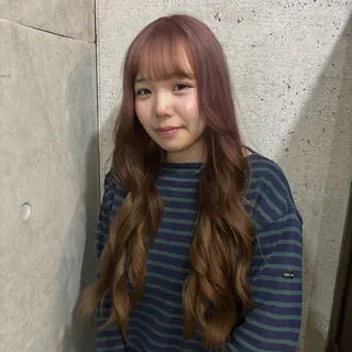 カラー HAGA HINAのヘアスタイル