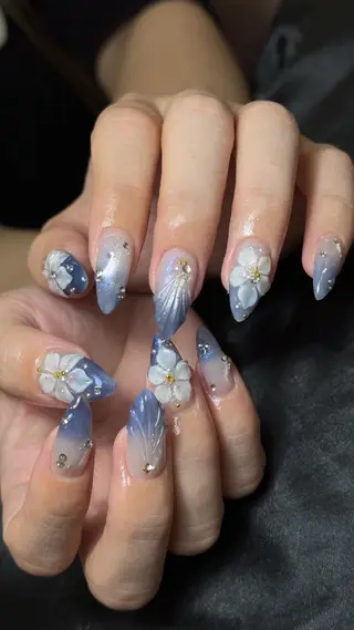 ネイル AKIKO NAILのネイルデザイン