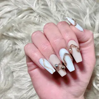 ロング ネイル Y. Sのネイルデザイン
