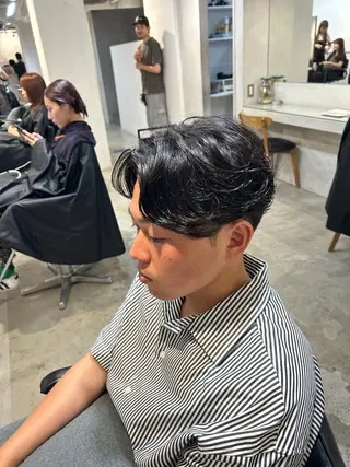 パーマ メンズ メンズ清潔感のプロ 💈メンズパーマ藤田のヘアスタイル