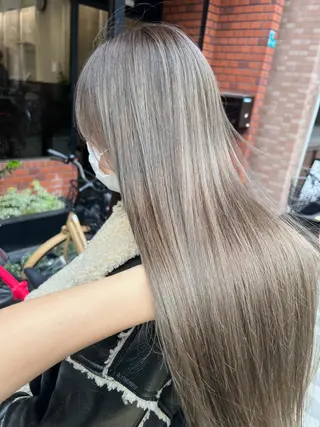 ロング トップスタイリスト/ アユミのヘアスタイル