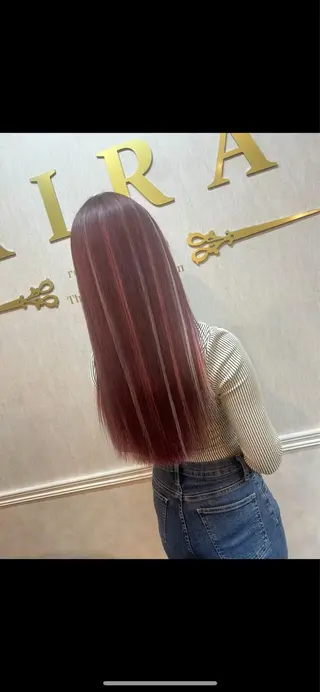ロング カラー 石井 綾乃のヘアスタイル