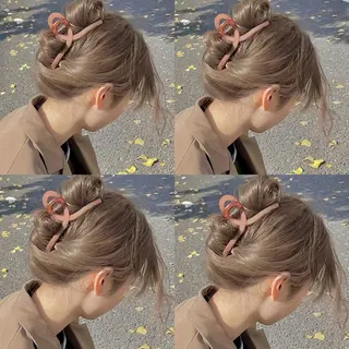 ミディアム 透明感♡グレージュ ♡ミルクティー♡のヘアスタイル