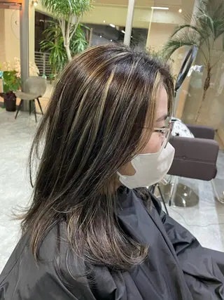 ミディアム andKおもろまち店 艶ダブルカラー✨のヘアスタイル