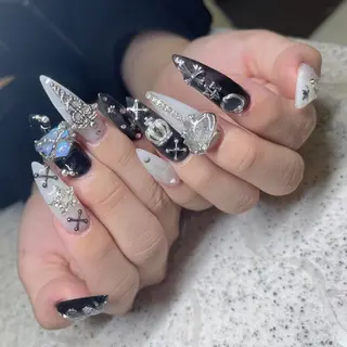 ネイル Queen's ゆなのネイルデザイン