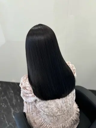 ロング カラー パーマ ヘアアレンジ メンズ キッズ 髪質改善Ⅰ透明感 艶カラーⅠたつやのヘアスタイル