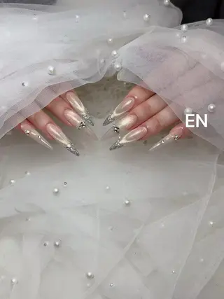 ネイル ウ ジュウのネイルデザイン
