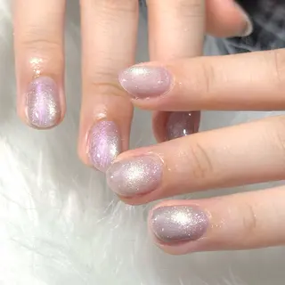 ネイル LAVISH momoneのネイルデザイン