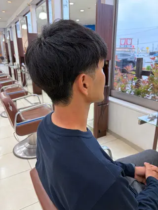 ショート 横山 水空のヘアスタイル
