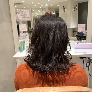 セミロング Takahashi Yuriのヘアスタイル