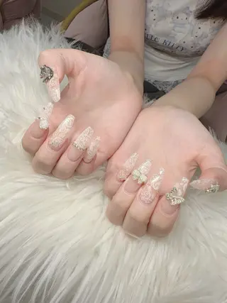 ネイル Lee Nailsのネイルデザイン