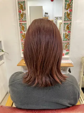 セミロング カラー 丹 優菜のヘアスタイル