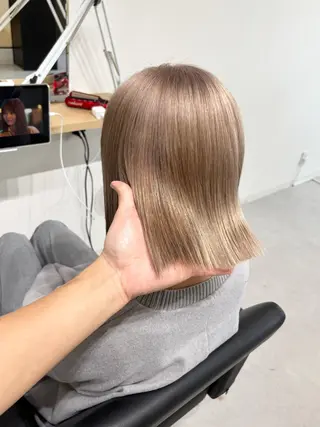 ショート ケアブリーチ 黒瀬有汰のヘアスタイル