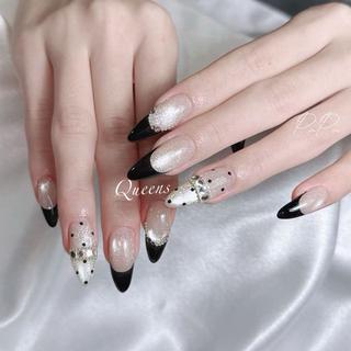 ネイル Queens ゲンのネイルデザイン