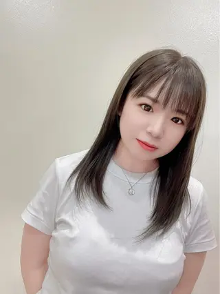セミロング カラー 井村 拓未のヘアスタイル